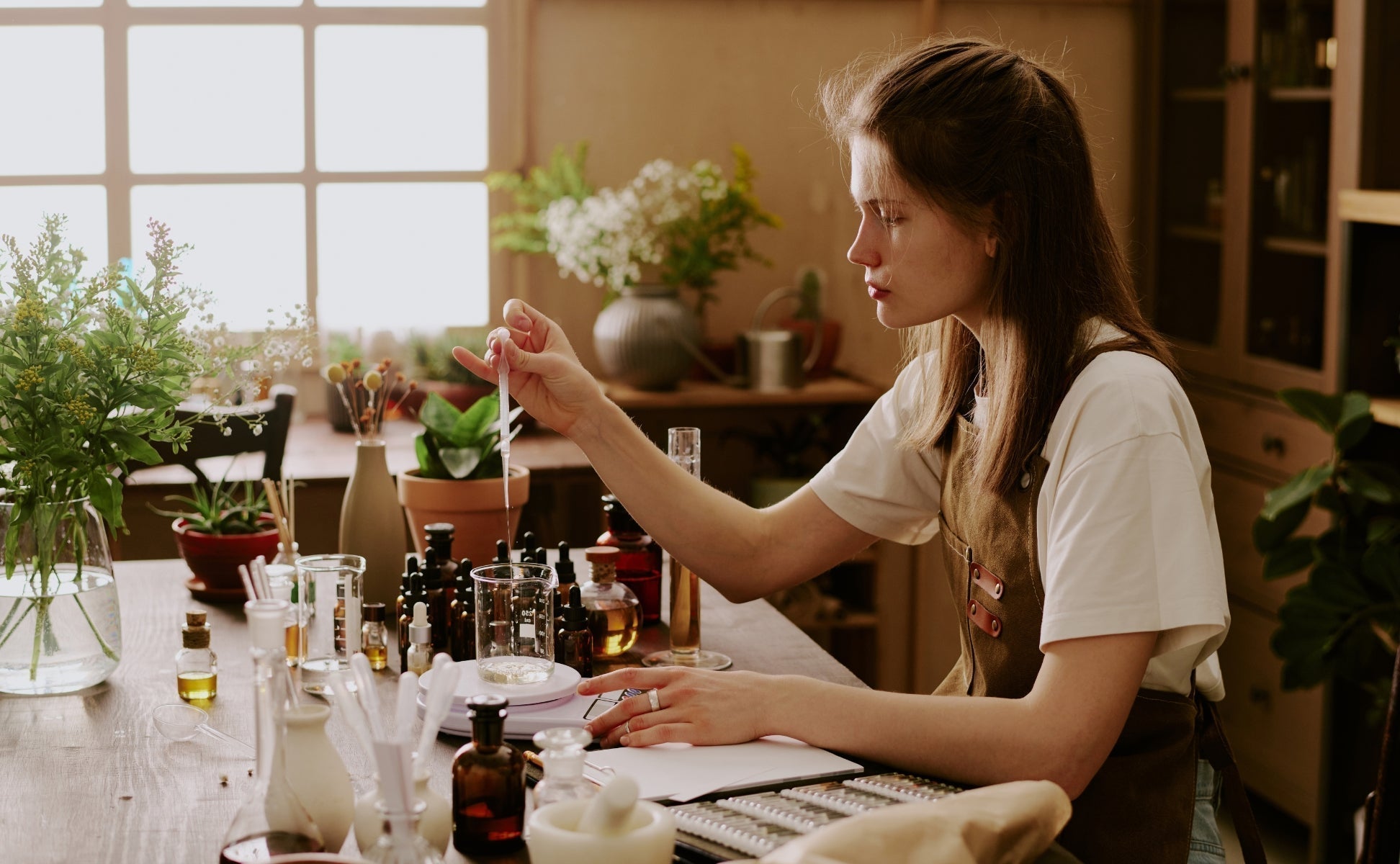 Behind the Scenes: How Perfume is Created From Concept to Bottle