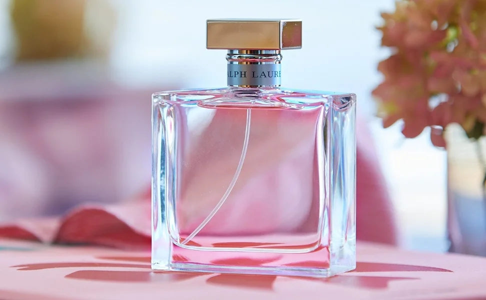 Which Fragrance to Wear on Valentine's Date?